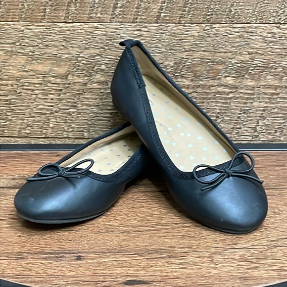 Cat & Jack Other - Cat & Jack Girls' Diana Slip-On Ballet Flats Black Size 13 PRICE FIRM/NO OFFERS